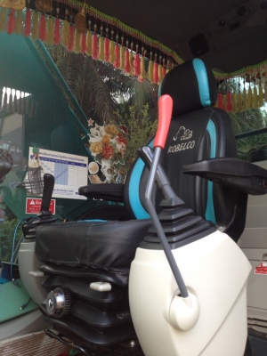 ขายดาวน์รถแบคโฮ KOBELCO SK200-10 YN15 รถไมล์ 4005 ชั่วโมง ขายดาวน์ 800000 ขายดาวน์รถแบคโฮ KOBELCO SK200-10 YN15 รถไมล์ 4005 ชั่วโมง ขายดาวน์ 800000