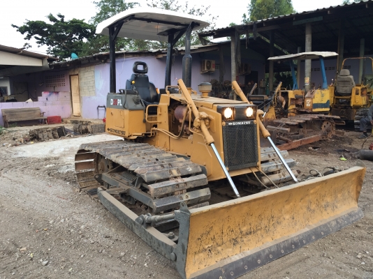 ขายD2-7 PL รถสวย พร้อมใช้งาน เครื่องดี ช่วงล่างดี ใบแทร็กสวยทุกใบ โซ่บรูทดีไม่มีแตก รถอยู่บางเลน นครปฐม ราคาต่อรองได้ โทร0616613023แพรว ขาย295000‼️