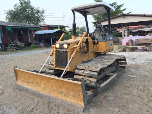 ขายD2-7 PL รถสวย พร้อมใช้งาน เครื่องดี ช่วงล่างดี ใบแทร็กสวยทุกใบ โซ่บรูทดีไม่มีแตก รถอยู่บางเลน นครปฐม ราคาต่อรองได้ โทร0616613023แพรว ขาย295000‼️