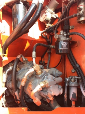 ขายรถขุด HITACHI ZX75US-3 ปี 2010 นำเข้าเองจากญี่ปุ่น สภาพสวยพร้อมใช้ มีVDOการทำงานครับ
