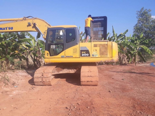 ขายรถแบคโค PC 200-7 รถสวยสภาพดี เอกสารเล่มทะเบียนพร้อมโอน ราคา1,200,000 สนใจโทร 090-8588220 093-3258446 098-4610380 ดูประกาศทั้งหมด https://www.facebook.com/narong2truck/ www.narong2truck.com www.truck.in.th/498 รับจัดไฟแนนซ์นอกสถานที่ เพจFacebook ณรงค์ ซ