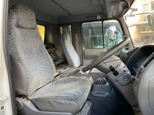 ขายหัวเก๋ง HINO สีขาวญี่ปุ่น หัวกว้างมีแคปสภาพสวยๆไม่ผุ