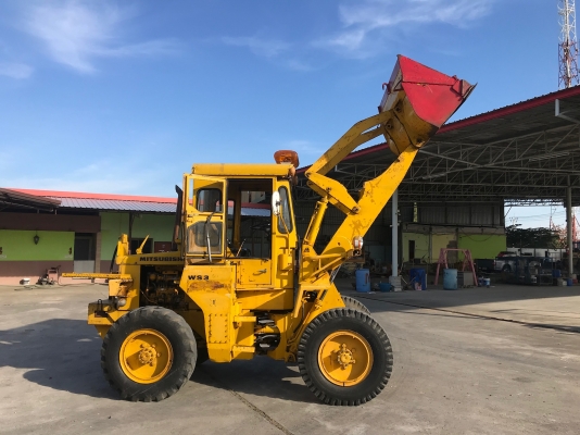 ขายรถตักMITSUBISHIรุ่นWS3 นำเข้าญี่ปุ่นไม่เคยใช้งานในไทยเอวอ่อนเครื่องมิตซูบิชิ4สูบ สภาพดีพร้อมใช้งาน 081-8302909 จิรโรจน์ Line ID : jiraroj2909