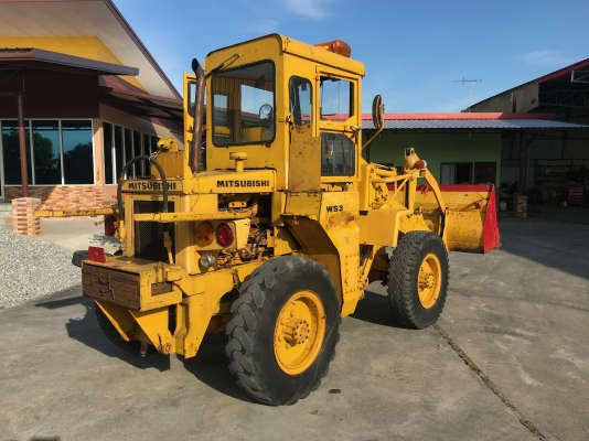 ขายรถตักMITSUBISHIรุ่นWS3 นำเข้าญี่ปุ่นไม่เคยใช้งานในไทยเอวอ่อนเครื่องมิตซูบิชิ4สูบ สภาพดีพร้อมใช้งาน 081-8302909 จิรโรจน์ Line ID : jiraroj2909
