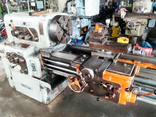 ขายกลึงญี่ปุน9ฟุต3เพลาสวยมากพร้อมใช้ราคาเบาๆๆ