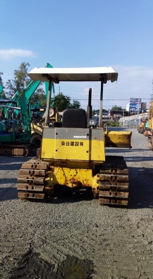 D20p-7รถแทรกเตอร์ยี่ห้อkomatsu-ระบบใบมีดสไลด์6ทิศทาง เก่านอก สนใจโทร081-989-1989หรั่งครับ D20p-7รถแทรกเตอร์ยี่ห้อkomatsu-ระบบใบมีดสไลด์6ทิศทาง เก่านอก สนใจโทร081-989-1989หรั่งครับ