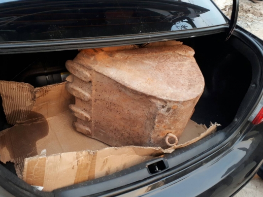 ขอบคุณลูกค้า จากจันทบุรีมากครับ มาอุดหนุน บุ้งกี๋ มือขุด ไปใส่รถขุด แบคโฮ PC 20