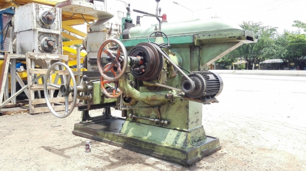 แท่นไสนอนใต้หวัน 20”แท่นรุ่นหนักมีฟีดเดินออโต้ อุปกรณ์ครบ ไฟ 380V พร้อมใช้ แท่นไสนอนใต้หวัน 20”แท่นรุ่นหนักมีฟีดเดินออโต้ อุปกรณ์ครบ ไฟ 380V พร้อมใช้