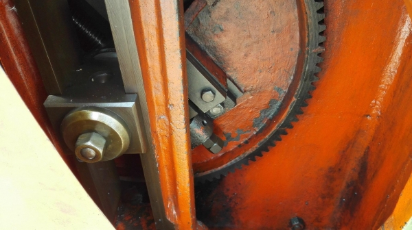 แท่นไสนอนใต้หวัน 20”แท่นรุ่นหนักมีฟีดเดินออโต้ อุปกรณ์ครบ ไฟ 380V พร้อมใช้ แท่นไสนอนใต้หวัน 20”แท่นรุ่นหนักมีฟีดเดินออโต้ อุปกรณ์ครบ ไฟ 380V พร้อมใช้