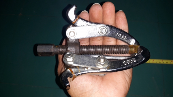 ขายสามขาถอดลูกปืนของใหม่ ขนาด3"TAPARIA Made in India.DROPFORGETSTEEL. ขายสามขาถอดลูกปืนของใหม่ ขนาด3"TAPARIA Made in India.DROPFORGETSTEEL.