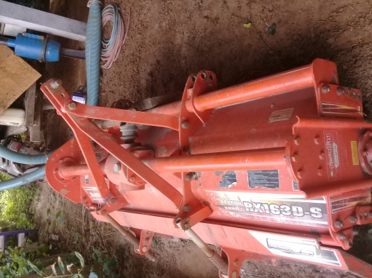 ขายรถไถ L3408  ปี 52  อุปกรณ์  3  ชิ้น เครื่องแน่นเกียร์ดี