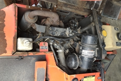 ขาย รถตัดหญ้าตัดกรีนแบบ3แก๊งเครื่องยนต์ดีเซล3สูบเครื่องติดได้ปกติแต่เอาไปเก็บงานนิดหน่อย ราคา33,000