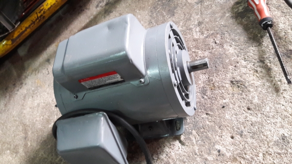 ขาย !! มอเตอร์.มิตซู.ขนาด1แรง220v.สภาพ.พร้อมใช้งาน