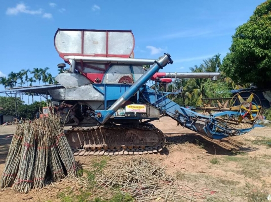 ขายรถเกี่ยวข้าว ต.เจริญ เครื่อง195เทอร์โบว์ช่วงล่าง12 เฟรมขึ้นใหม่ ปั๊ม22 อุ้ม2.5ตัน รถใช้งาน ขายรถเกี่ยวข้าว ต.เจริญ เครื่อง195เทอร์โบว์ช่วงล่าง12 เฟรมขึ้นใหม่ ปั๊ม22 อุ้ม2.5ตัน รถใช้งาน