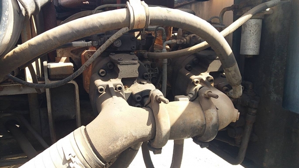 ขาย 435,000 HITACHI EX 200-1 เครื่องดี ISUZU 6BG ปั้มเดิมแรง เอวแน่น ช่วงล่างดี เล่มทะเบียน รถพร้อมใช้ รถอยู่ โคราช 090-772-3710 090-772-3708