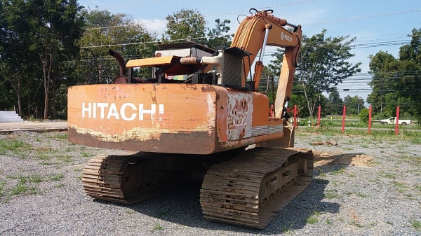 ขาย 435,000 HITACHI EX 200-1 เครื่องดี ISUZU 6BG ปั้มเดิมแรง เอวแน่น ช่วงล่างดี เล่มทะเบียน รถพร้อมใช้ รถอยู่ โคราช 090-772-3710 090-772-3708