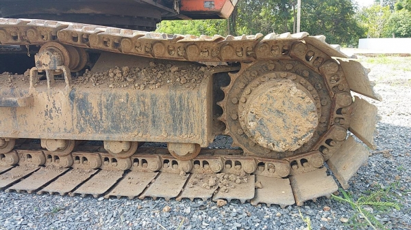 ขาย 435,000 HITACHI EX 200-1 เครื่องดี ISUZU 6BG ปั้มเดิมแรง เอวแน่น ช่วงล่างดี เล่มทะเบียน รถพร้อมใช้ รถอยู่ โคราช 090-772-3710 090-772-3708