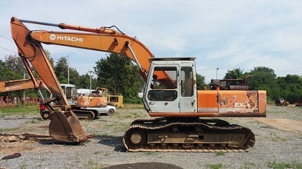 ขาย 435,000 HITACHI EX 200-1 เครื่องดี ISUZU 6BG ปั้มเดิมแรง เอวแน่น ช่วงล่างดี เล่มทะเบียน รถพร้อมใช้ รถอยู่ โคราช 090-772-3710 090-772-3708
