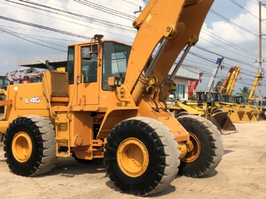 ขายรถตักล้อยาง TCM L40 แขนยาวพิเศษ นำเข้าเองจากญี่ปุ่น สภาพสวยพร้อมใช้ มีVDOการทำงานครับ ขายรถตักล้อยาง TCM L40 แขนยาวพิเศษ นำเข้าเองจากญี่ปุ่น สภาพสวยพร้อมใช้ มีVDOการทำงานครับ