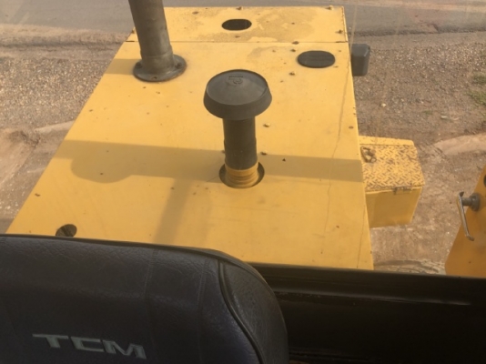 ขายรถตักล้อยาง TCM 830-2 (เท่าเทียบ WA100) (4,XXX ชั่วโมง) นำเข้าเองจากญี่ปุ่น สภาพสวยพร้อมใช้ มีVDOการทำงานครับ