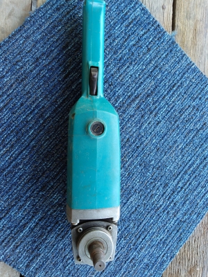 เครื่องขัดสี ขัดเงา ขนาด 7 นิ้ว makita 9287 sob แท้ เครื่องขัดสี ขัดเงา ขนาด 7 นิ้ว makita 9287 sob แท้