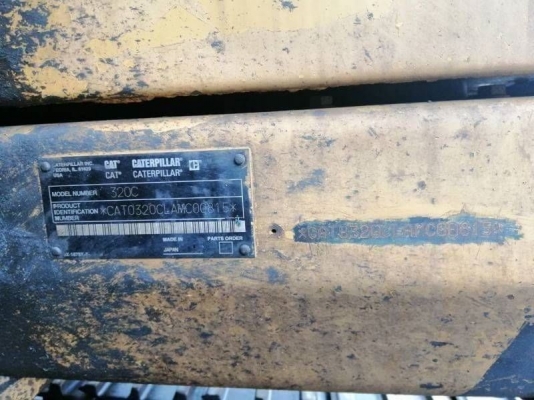 CAT320C