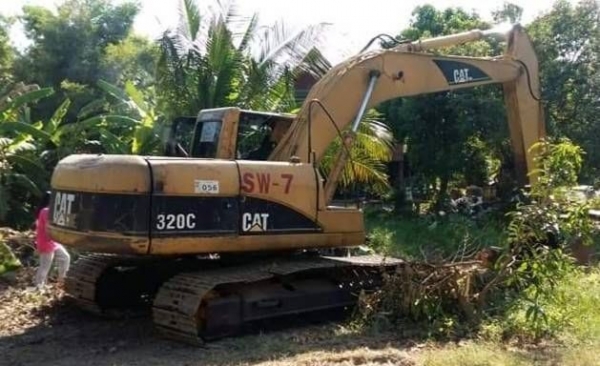 CAT320C