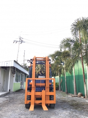 เอส อาร์ โฟรคลิฟท์ ขาย โตโยต้า รุ่น 5 ดีเซล