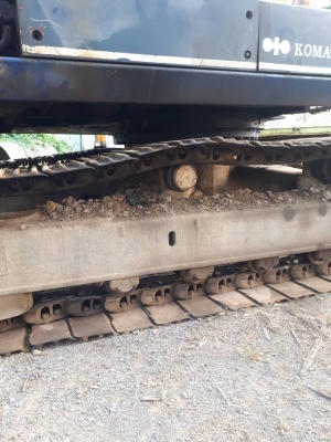 ขาย KOMATSU PC 200-3 ติดหัวคีบ รถตามภาพ เจ้าของขายเอง ราคา 340,000 บาท ขาย KOMATSU PC 200-3 ติดหัวคีบ รถตามภาพ เจ้าของขายเอง ราคา 340,000 บาท