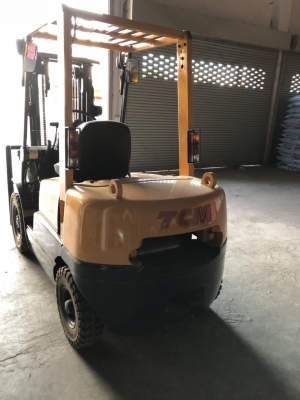 เอส อาร์ โฟรคลิฟท์ ขาย ทีซีเอ็ม 2.5 ตัน