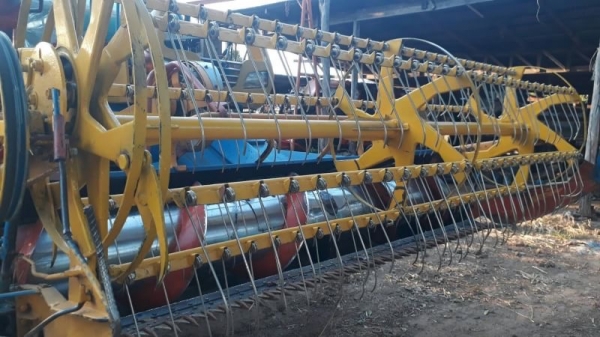 ขายด่วน ศักดิ์พัฒนา KM พร้อมใช้งาน เครื่อง ISUZU 6HH1 ปั๊ม 23 แรงดีทำงานได้เร็ว ช่วงล่างตัวเดินโม่ โซ่ 43 ข้อ พร้อมทำงานได้เลย ราคาต่อรองได้ครับ ขายด่วน ศักดิ์พัฒนา KM พร้อมใช้งาน เครื่อง ISUZU 6HH1 ปั๊ม 23 แรงดีทำงานได้เร็ว ช่วงล่างตัวเดินโม่ โซ่ 43 ข้อ พร้อมทำงานได้เลย ราคาต่อรองได้ครับ