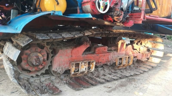 ขายด่วน ศักดิ์พัฒนา KM พร้อมใช้งาน เครื่อง ISUZU 6HH1 ปั๊ม 23 แรงดีทำงานได้เร็ว ช่วงล่างตัวเดินโม่ โซ่ 43 ข้อ พร้อมทำงานได้เลย ราคาต่อรองได้ครับ ขายด่วน ศักดิ์พัฒนา KM พร้อมใช้งาน เครื่อง ISUZU 6HH1 ปั๊ม 23 แรงดีทำงานได้เร็ว ช่วงล่างตัวเดินโม่ โซ่ 43 ข้อ พร้อมทำงานได้เลย ราคาต่อรองได้ครับ