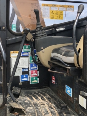 ขายรถขุด CAT 305SR คอลโทรลสั้น ปั้มนิ้ว นำเข้าเองจากญี่ปุ่น สภาพสวยพร้อมใช้ มีVDOการทำงานครับ ขายรถขุด CAT 305SR คอลโทรลสั้น ปั้มนิ้ว นำเข้าเองจากญี่ปุ่น สภาพสวยพร้อมใช้ มีVDOการทำงานครับ