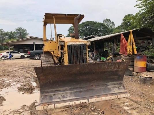 ขาย 495,000 บาท CATTERPILLAR D4H เกียร์ทอล์ค เครื่องดี ปั้มแรง โช่หนา  ตีนไก่  เอกสารเล่มทะเบียน  อยู่ นครปฐม  โทร 0626426323 www.kaidee.com/member/listing/4667768