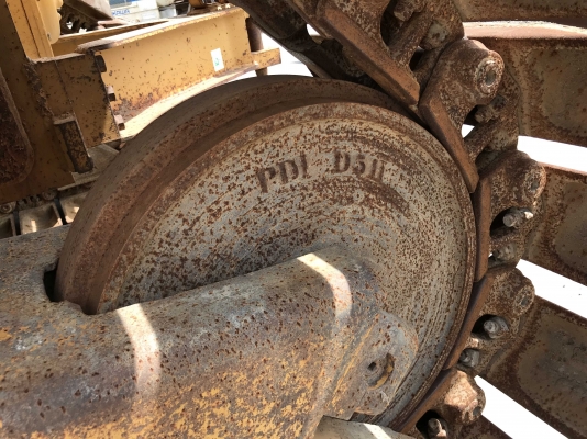 CAT D6M นำเข้าตรงจากญี่ปุ่น รถสวยสภาพดี ราคาไม่แพงครับ CAT D6M นำเข้าตรงจากญี่ปุ่น รถสวยสภาพดี ราคาไม่แพงครับ