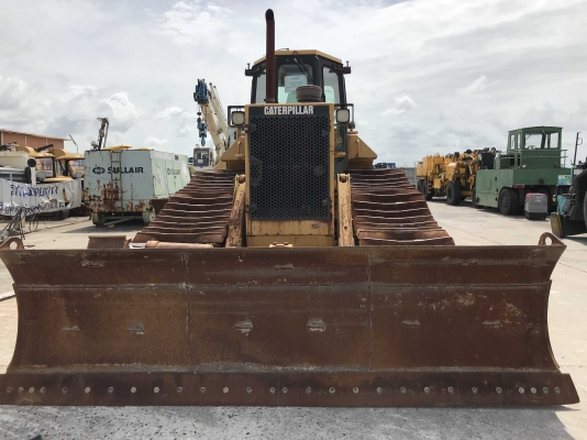CAT D6M นำเข้าตรงจากญี่ปุ่น รถสวยสภาพดี ราคาไม่แพงครับ CAT D6M นำเข้าตรงจากญี่ปุ่น รถสวยสภาพดี ราคาไม่แพงครับ