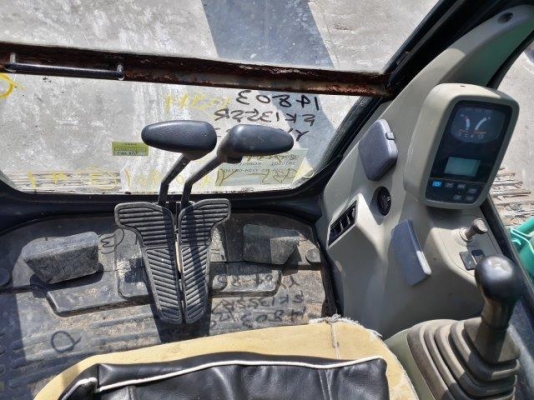 KOBELCO SK135SR-1ES # YY04-08240 มือสองญี่ปุ่น KOBELCO SK135SR-1ES # YY04-08240 มือสองญี่ปุ่น