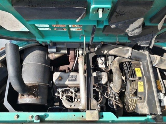 KOBELCO SK135SR-1ES # YY04-08246 มือสองญี่ปุ่น