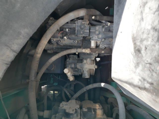 KOBELCO SK135SR-1ES # YY04-08246 มือสองญี่ปุ่น