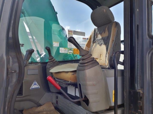 KOBELCO SK135SR-1ES # YY04-08246 มือสองญี่ปุ่น