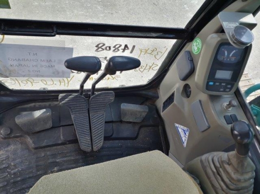 KOBELCO SK135SR-1ES # YY04-08246 มือสองญี่ปุ่น