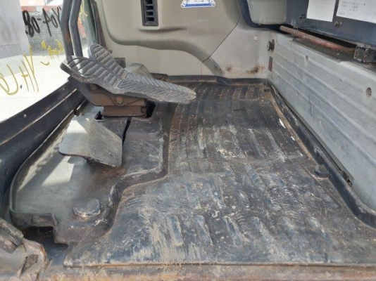 KOBELCO SK135SR-1ES # YY04-08246 มือสองญี่ปุ่น