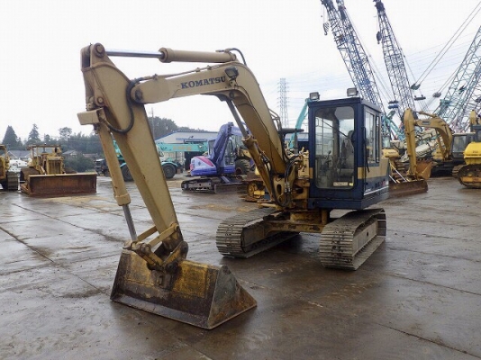 ขาย รถแม็คโคร KOMATSU PC60U พร้อมใช้งาน นำเข้าเองจากประเทศญี่ปุ่น  ติดต่อ 063-9316985 ID LINE : 0639316985 ครับ