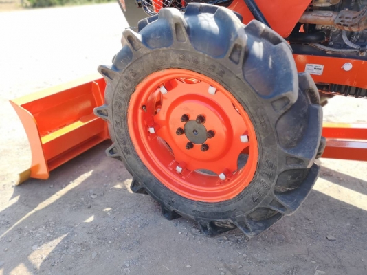 สินค้าเข้าใหม่ M6040su เช็คสภาพพร้อมใช้งาน. ราคา 450000 บาทไทย ใชงาน1700ช.ม. อุปกรณ์ ใบดันหน้า+โรตารี่ พร้อมบริการจัดส่งฟรี สนใจติดต่อที่0906910337 ต้า #ร้านส.เจริญแทรกเตอร์