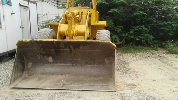 ขายรถตัก CAT 916 พร้อมใช้