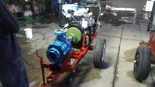 เครื่องสูบนํ้าประกอบใหม่พร้อมใช้งาน ครื่องยนต์ ISUZU c223ขับหอยโข่ง R-TEC(ใหม่เอี่ยม) เข้า 4 นิ้ว ออก 3 นิ้ว ส่งไกล 3 km. เครื่องสูบนํ้าประกอบใหม่พร้อมใช้งาน ครื่องยนต์ ISUZU c223ขับหอยโข่ง R-TEC(ใหม่เอี่ยม) เข้า 4 นิ้ว ออก 3 นิ้ว ส่งไกล 3 km.