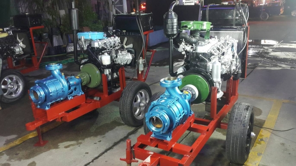 เครื่องสูบนํ้าประกอบใหม่พร้อมใช้งาน ครื่องยนต์ ISUZU c223ขับหอยโข่ง R-TEC(ใหม่เอี่ยม) เข้า 4 นิ้ว ออก 3 นิ้ว ส่งไกล 3 km. เครื่องสูบนํ้าประกอบใหม่พร้อมใช้งาน ครื่องยนต์ ISUZU c223ขับหอยโข่ง R-TEC(ใหม่เอี่ยม) เข้า 4 นิ้ว ออก 3 นิ้ว ส่งไกล 3 km.