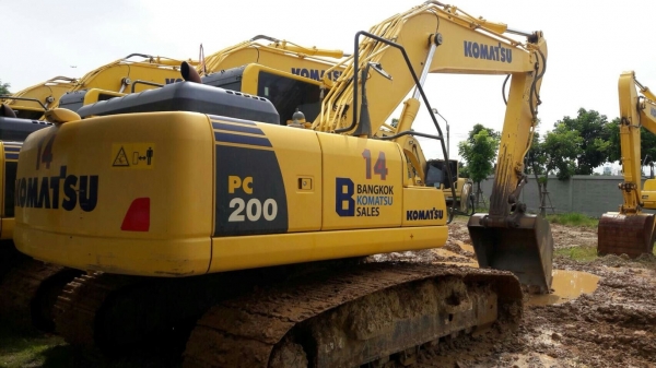 ขายค่ะ!! Komatsu PC200-8MO สภาพสวยมากค่ะ