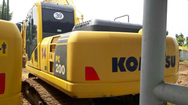 ขายค่ะ!! Komatsu PC200-8MO สภาพสวยมากค่ะ
