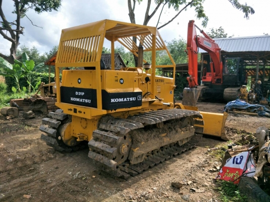 มี VDO ให้ชม.รถแทรคเตอร์ KOMATSU D31P-16 สไลด์ใบมีด 6 ทิศทาง เกียร์ท๊อก ราคา 320000